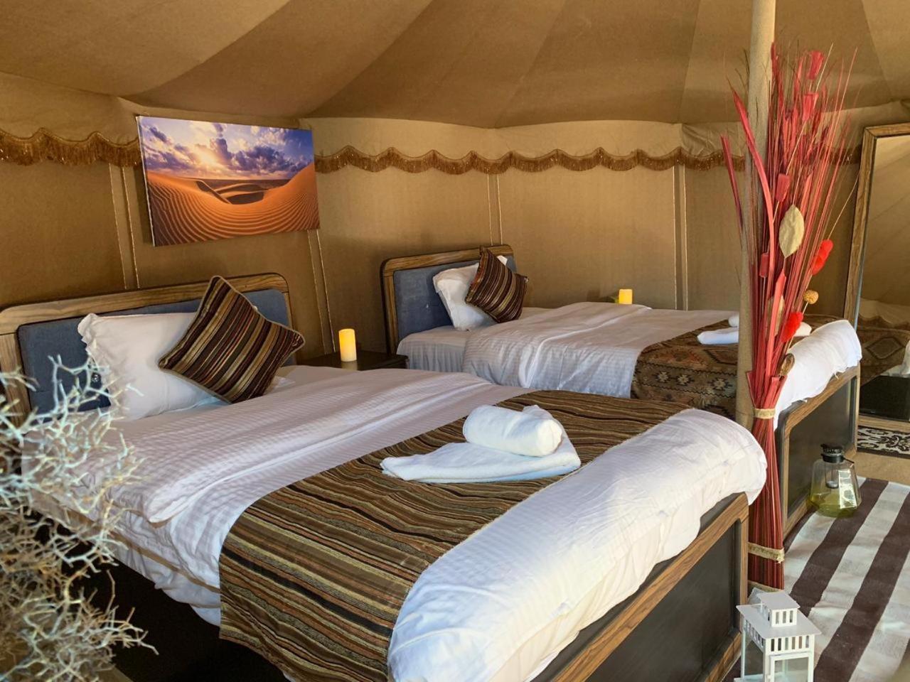Alsarmadi Desert Camp Shāhiq Exteriör bild
